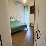 Marisella Oda ve Kahvaltı Napoli