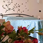 Bed & Breakfast Marisella Napels